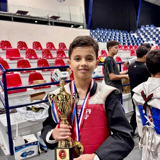 مبروك للطالب عبدالقادر عيسى